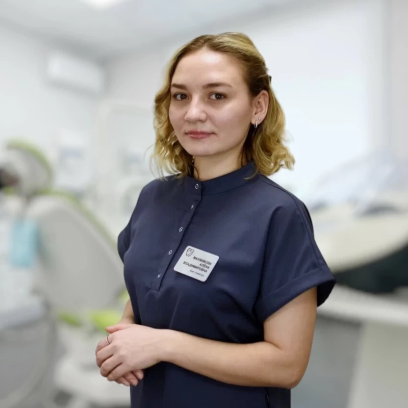 Алёна Владимировна Манжикова